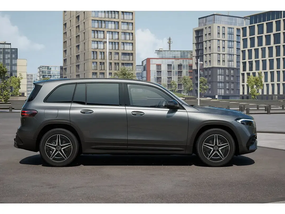 Mercedes-Benz EQB 300 - Thumbnail 8