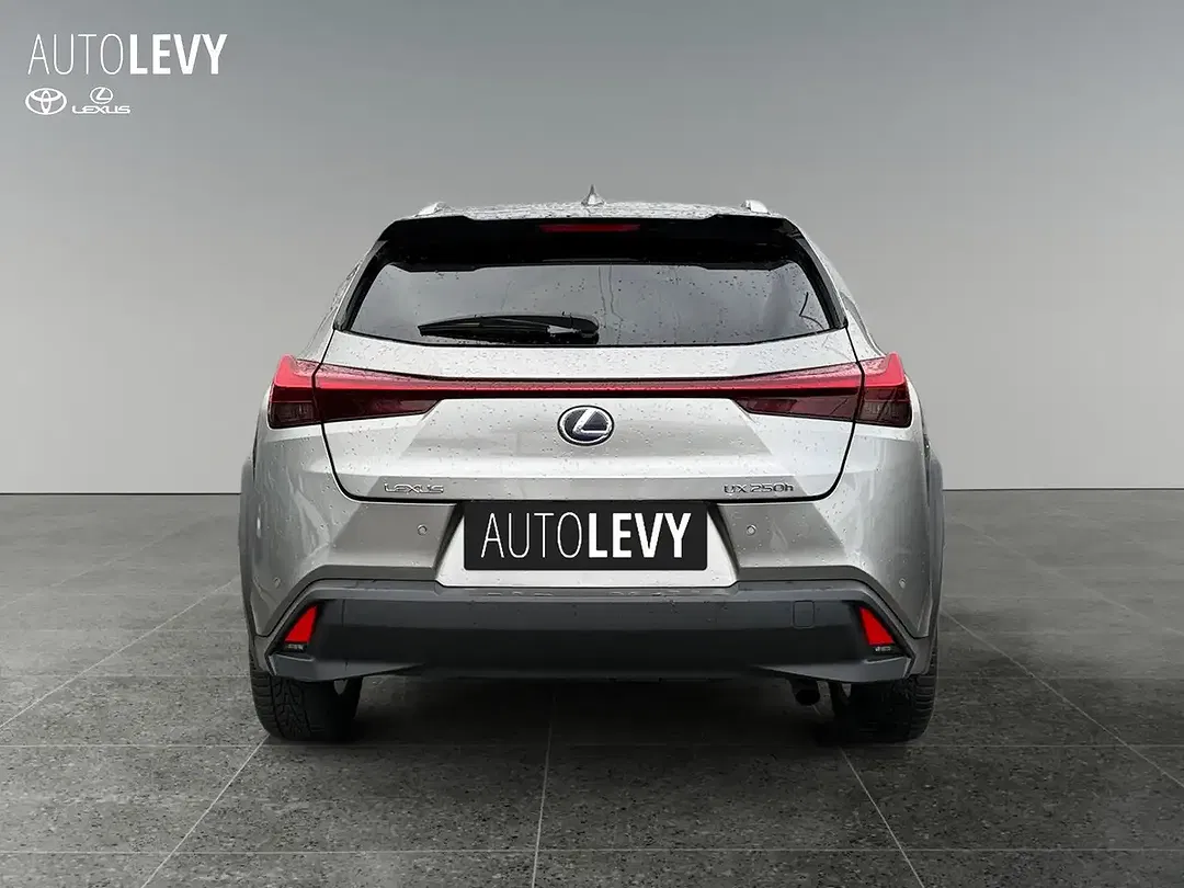 Lexus UX 250h - Thumbnail 5
