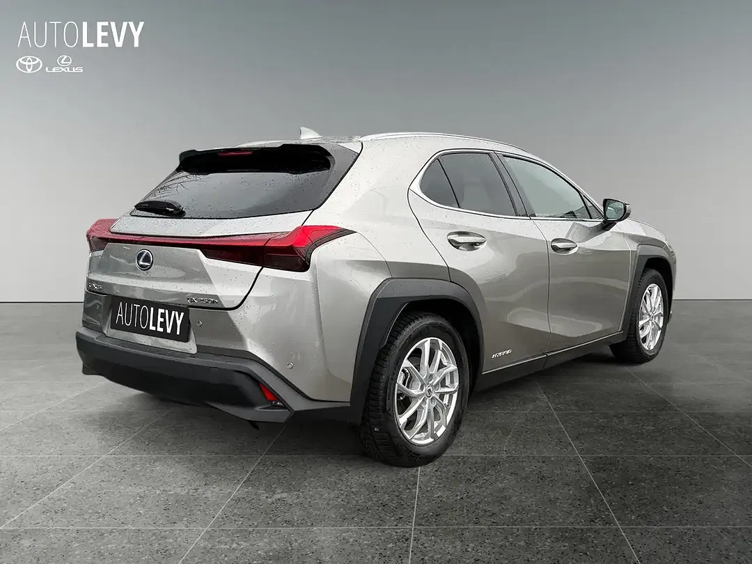 Lexus UX 250h - Thumbnail 6