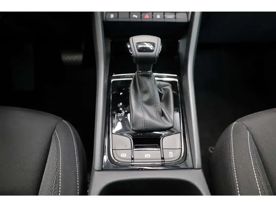 Skoda Karoq - Thumbnail 12