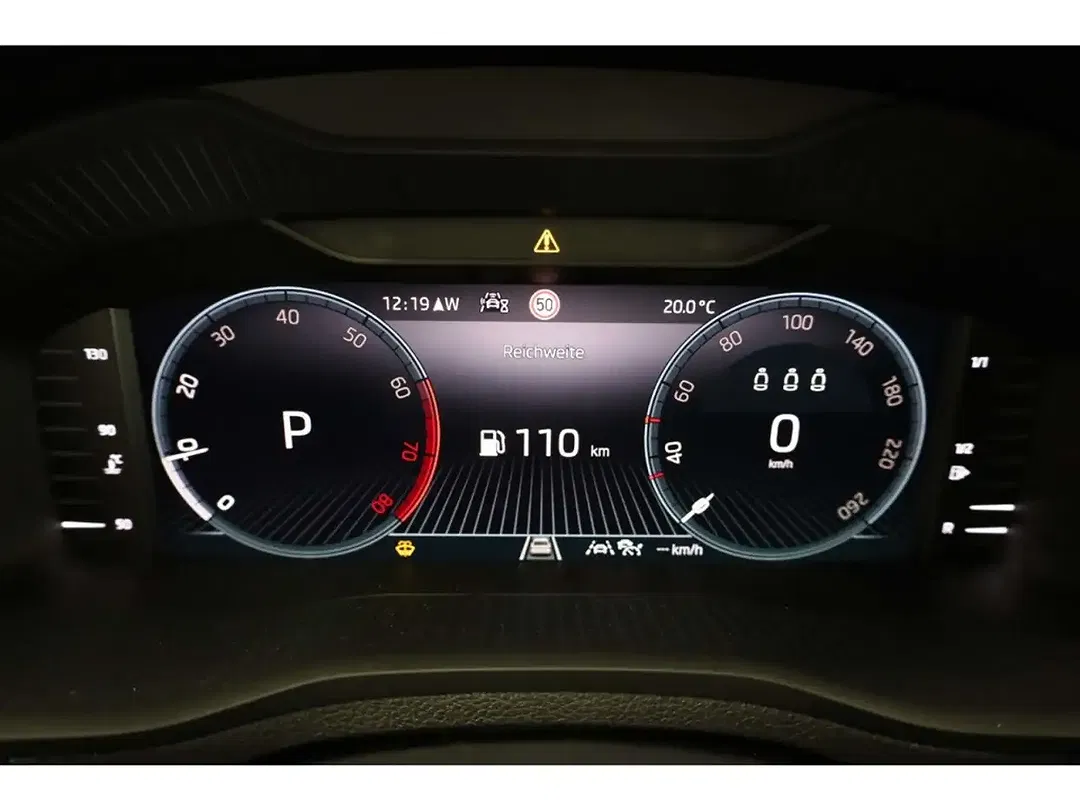 Skoda Karoq - Thumbnail 8