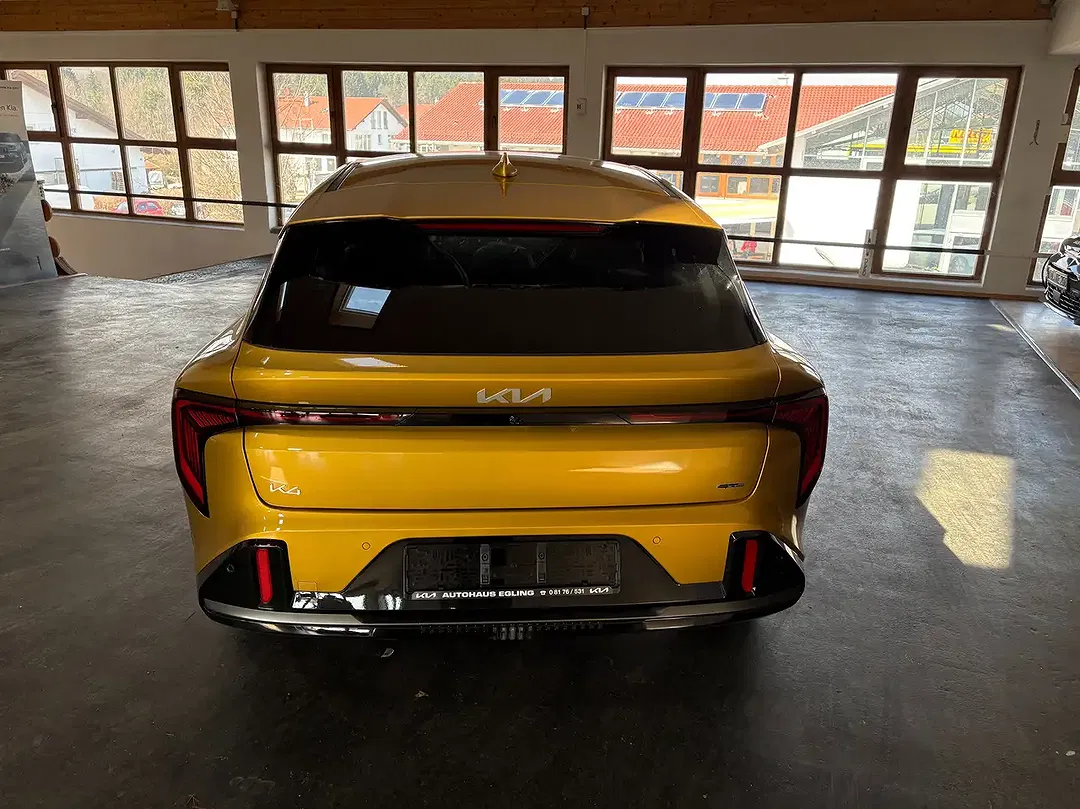 Kia K4 - Thumbnail 6