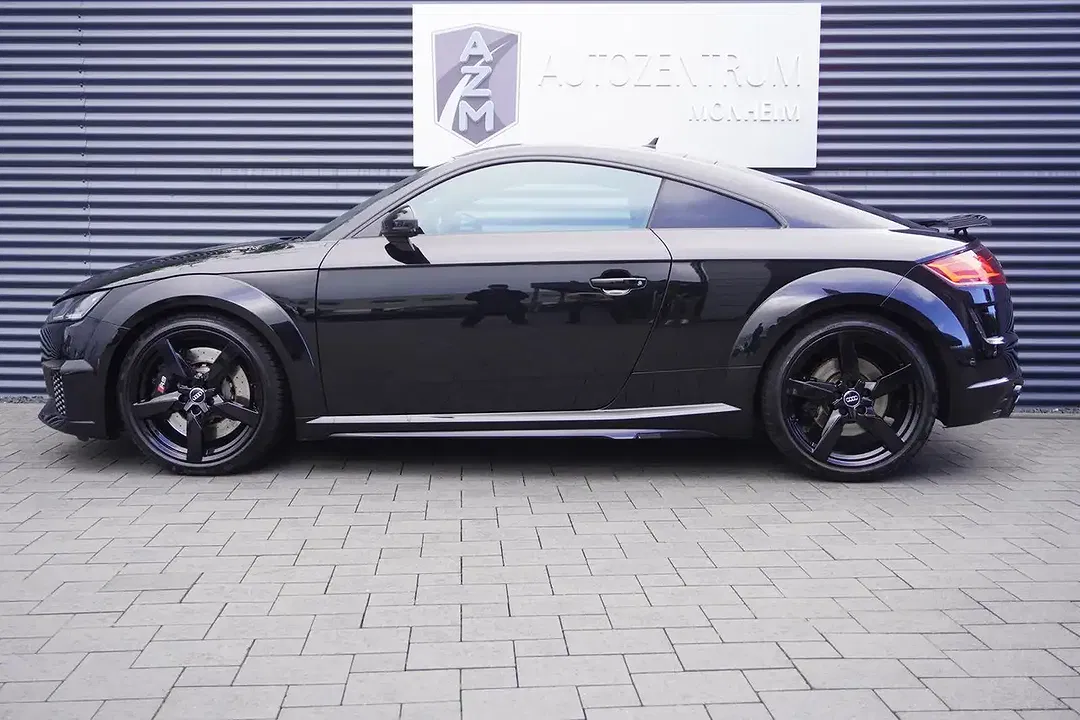 Audi TT RS - Thumbnail 4