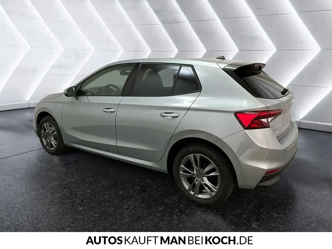 Skoda Fabia - Thumbnail 2