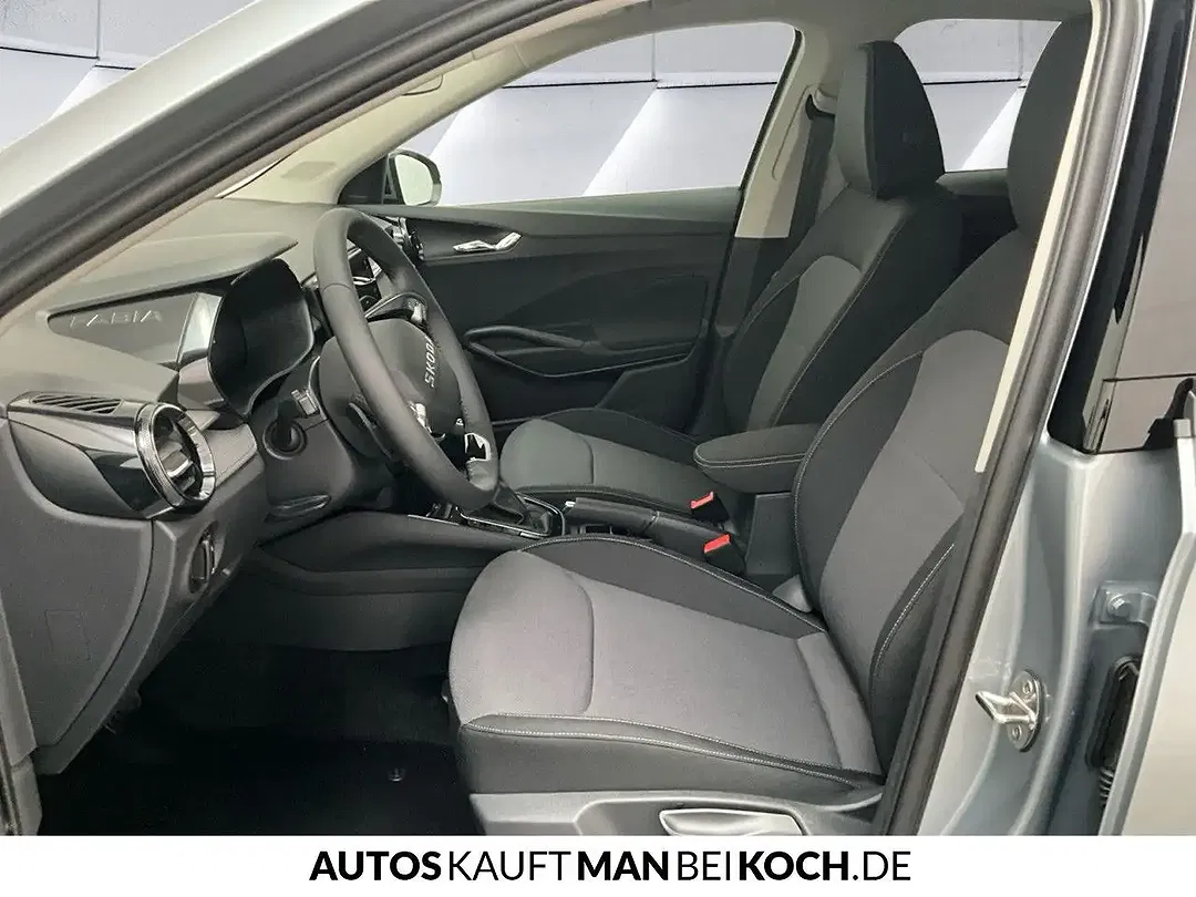Skoda Fabia - Thumbnail 5