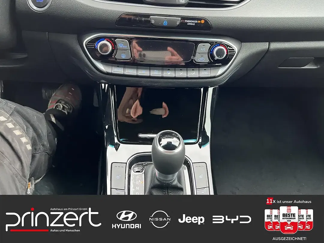 Hyundai i30 - Thumbnail 9