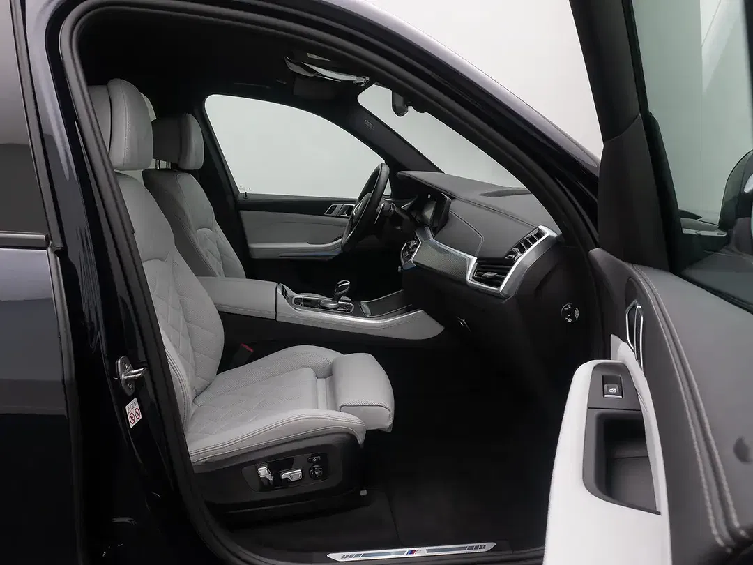 BMW X5 - Thumbnail 23