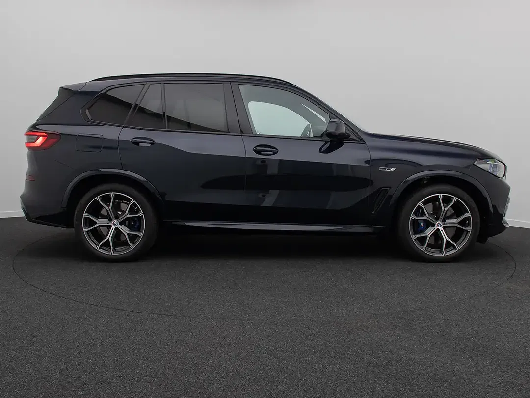 BMW X5 - Thumbnail 5