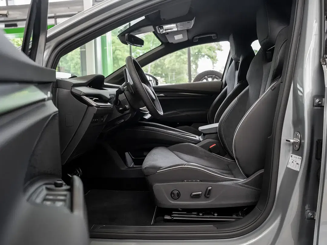 Skoda Elroq - Thumbnail 6