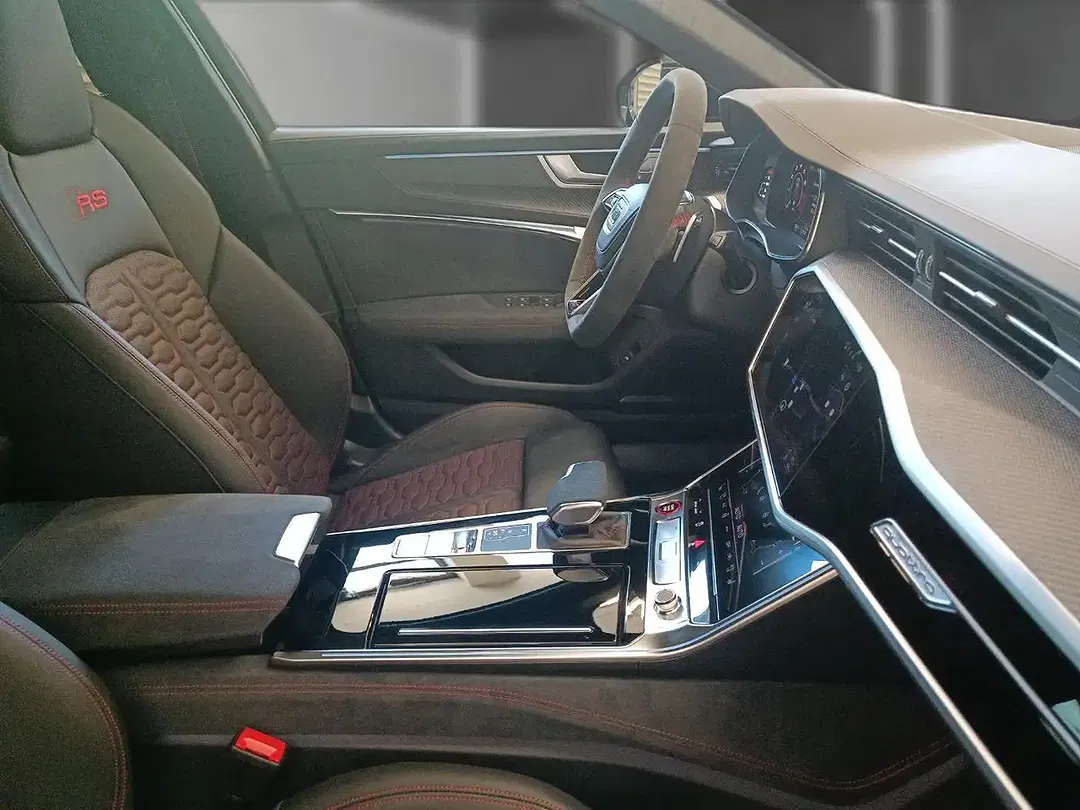Audi RS6 - Thumbnail 14