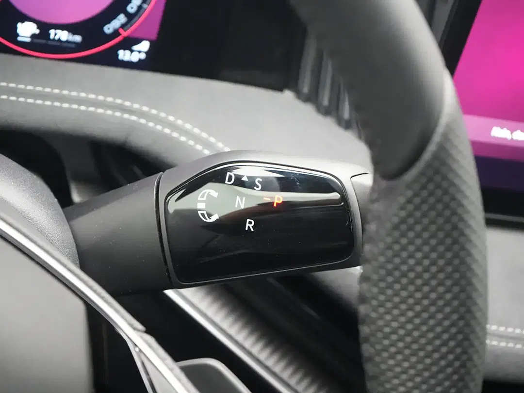Skoda Superb - Thumbnail 12
