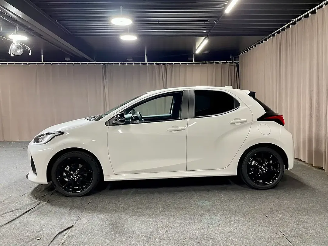 Mazda 2 - Thumbnail 5