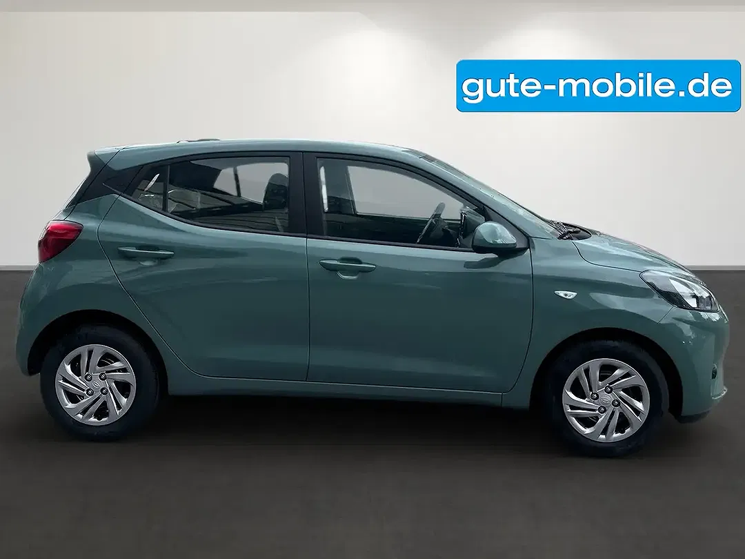 Hyundai i10 - Thumbnail 3