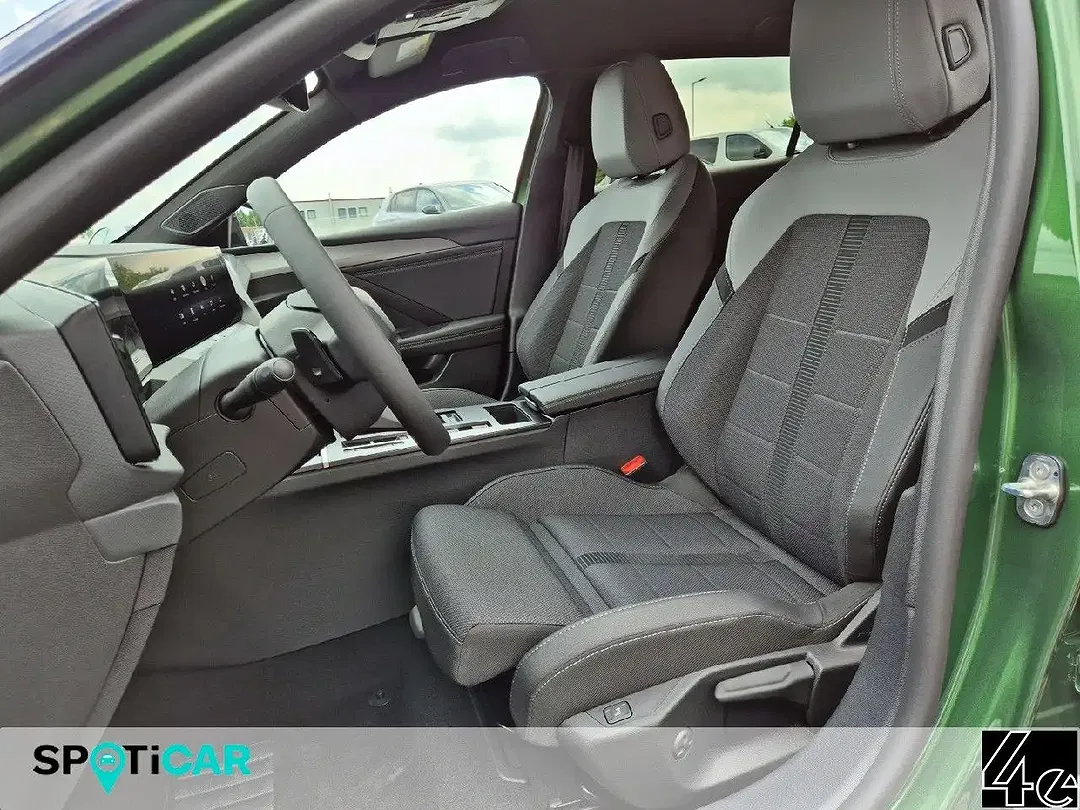 Opel Astra - Thumbnail 9