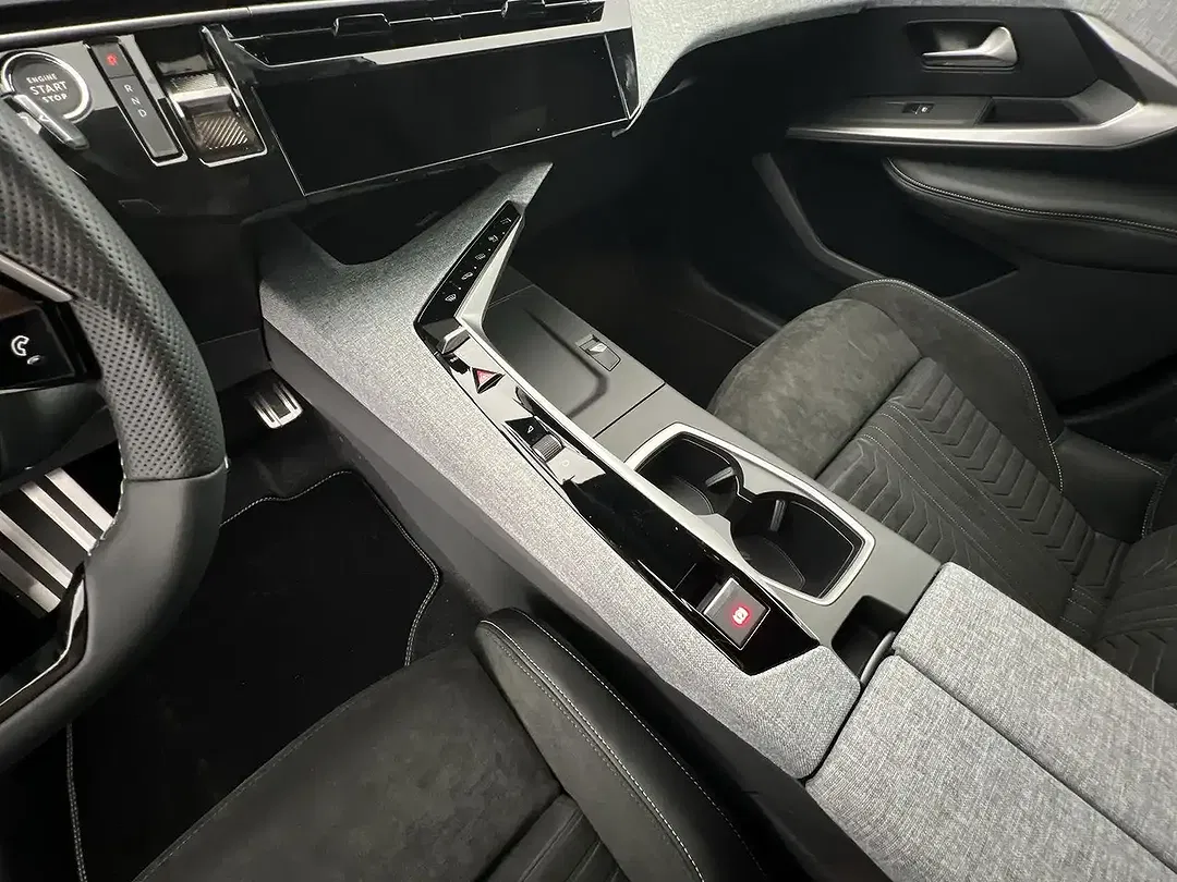 Peugeot 5008 - Thumbnail 14