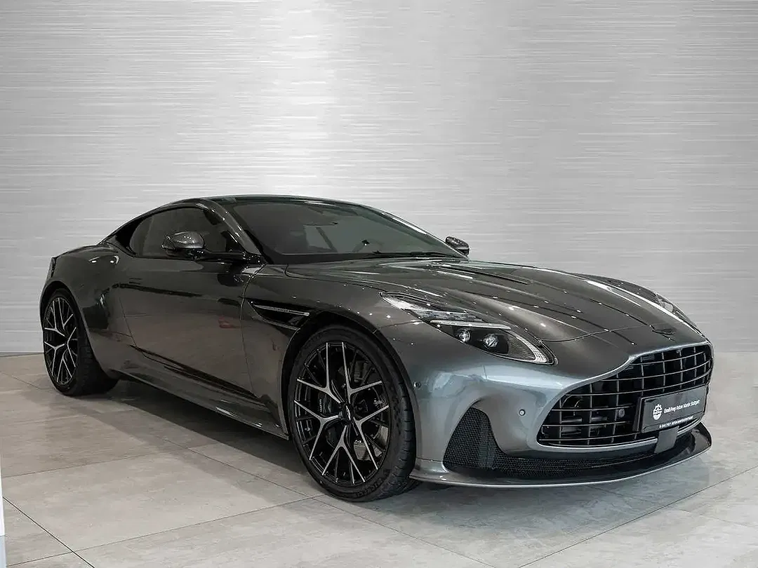 Aston Martin DB12 - Thumbnail 14