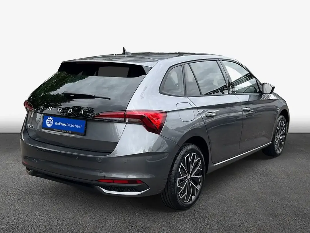 Skoda Scala - Thumbnail 2