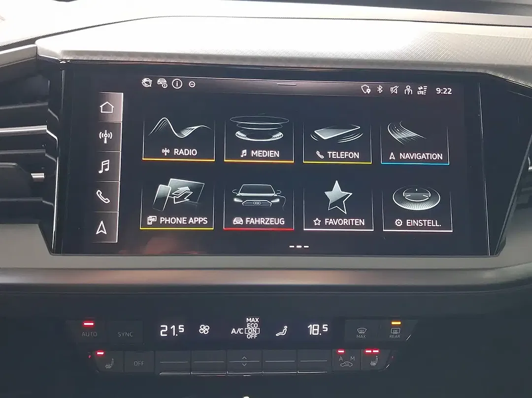 Audi Q4 e-tron - Thumbnail 10