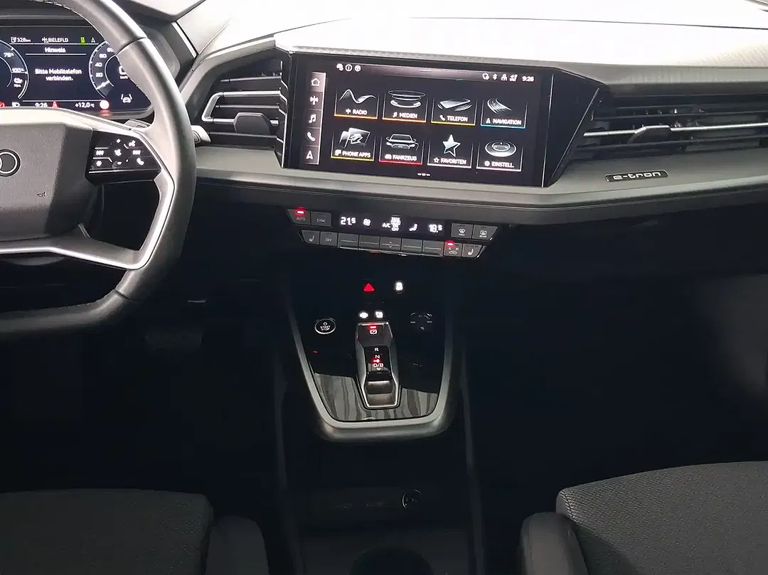 Audi Q4 e-tron - Thumbnail 11