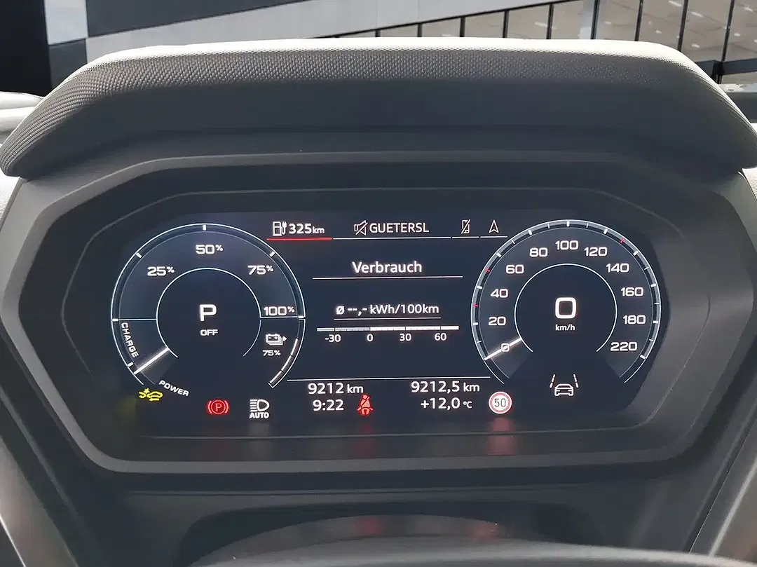 Audi Q4 e-tron - Thumbnail 9