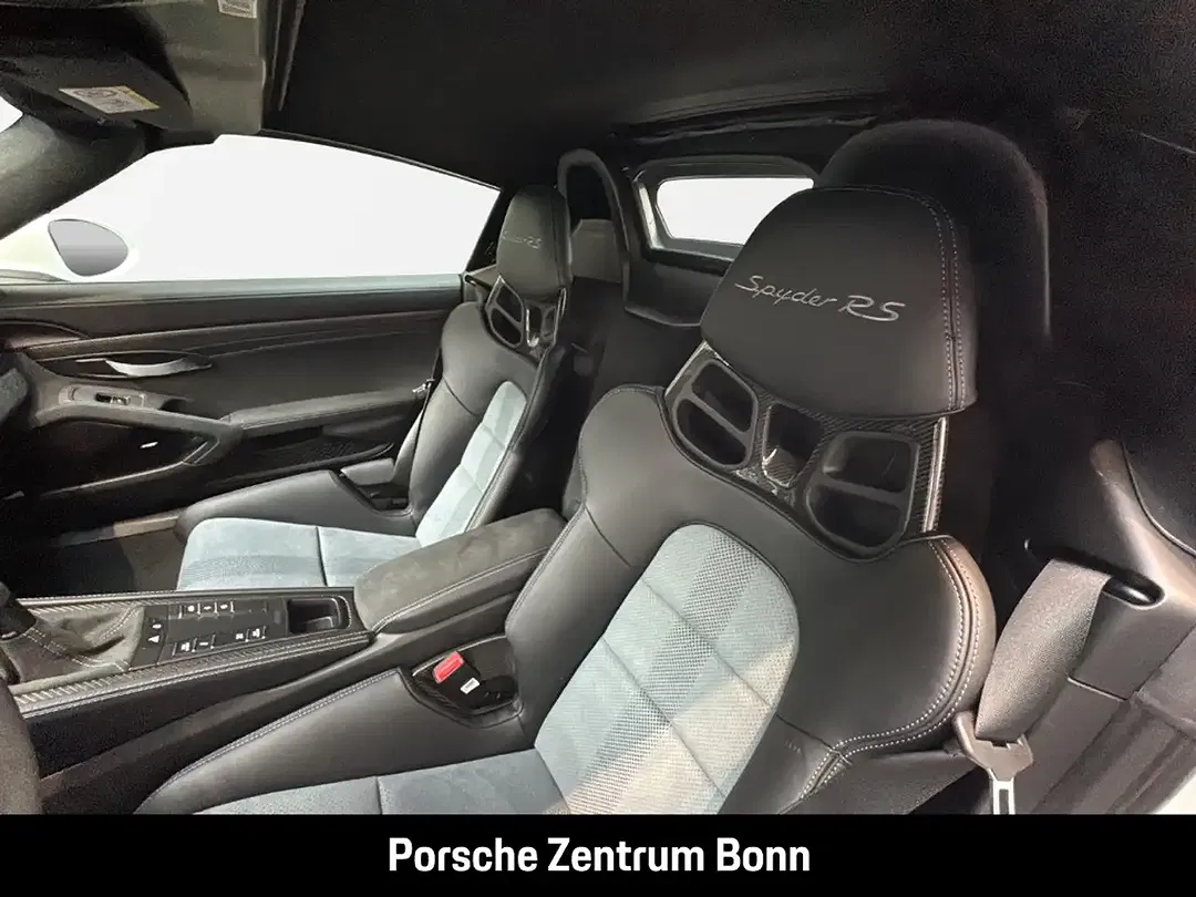 Porsche 718 Spyder - Thumbnail 13