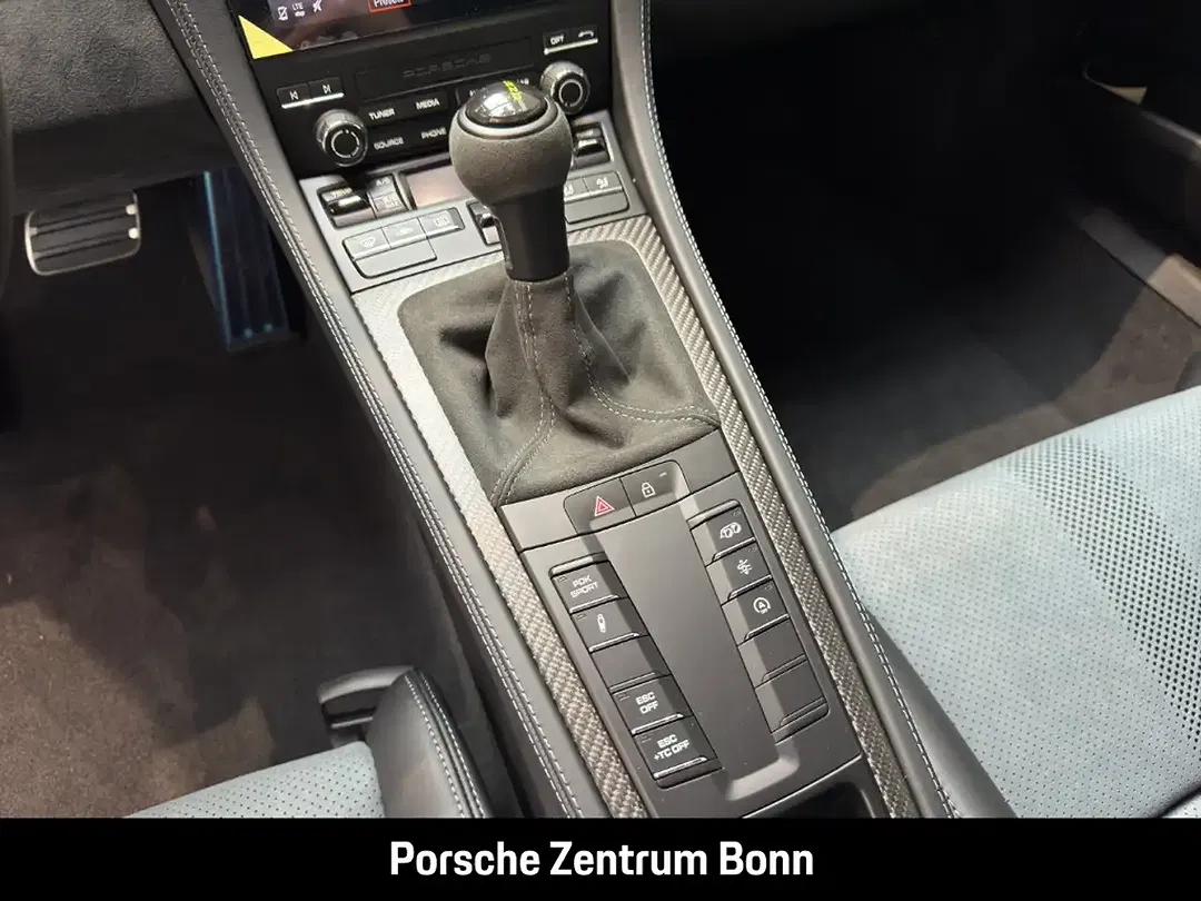 Porsche 718 Spyder - Thumbnail 15