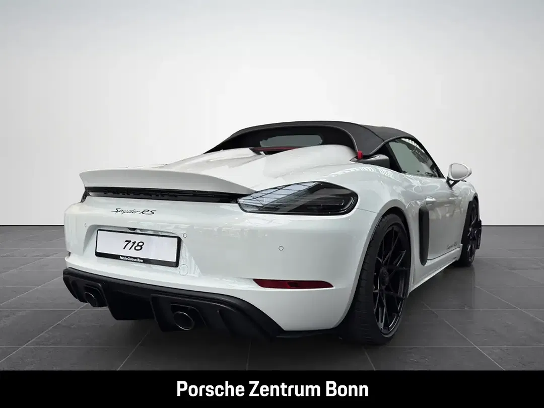 Porsche 718 Spyder - Thumbnail 5
