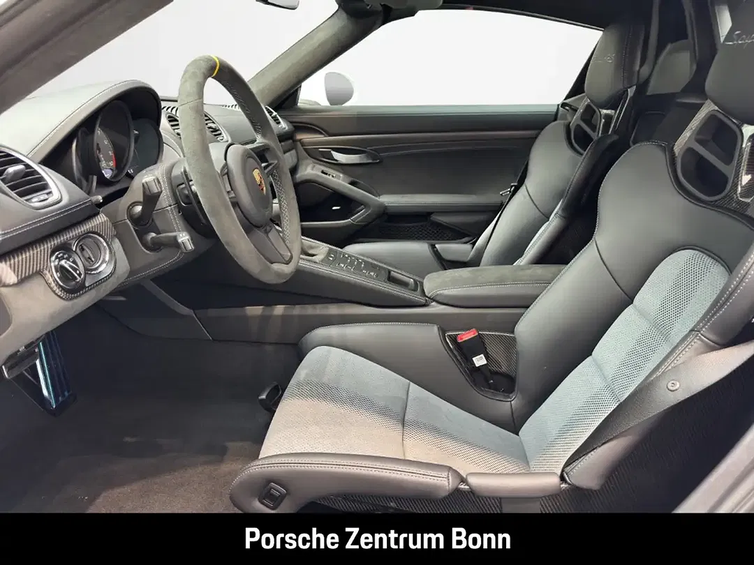 Porsche 718 Spyder - Thumbnail 9
