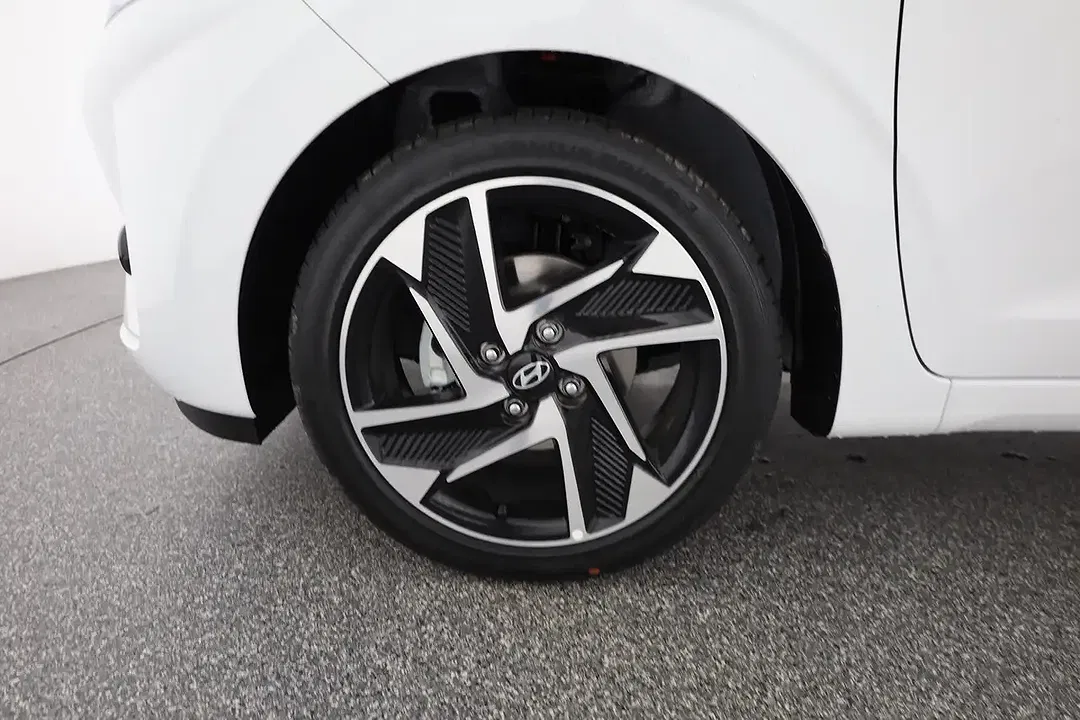 Hyundai i10 - Thumbnail 29