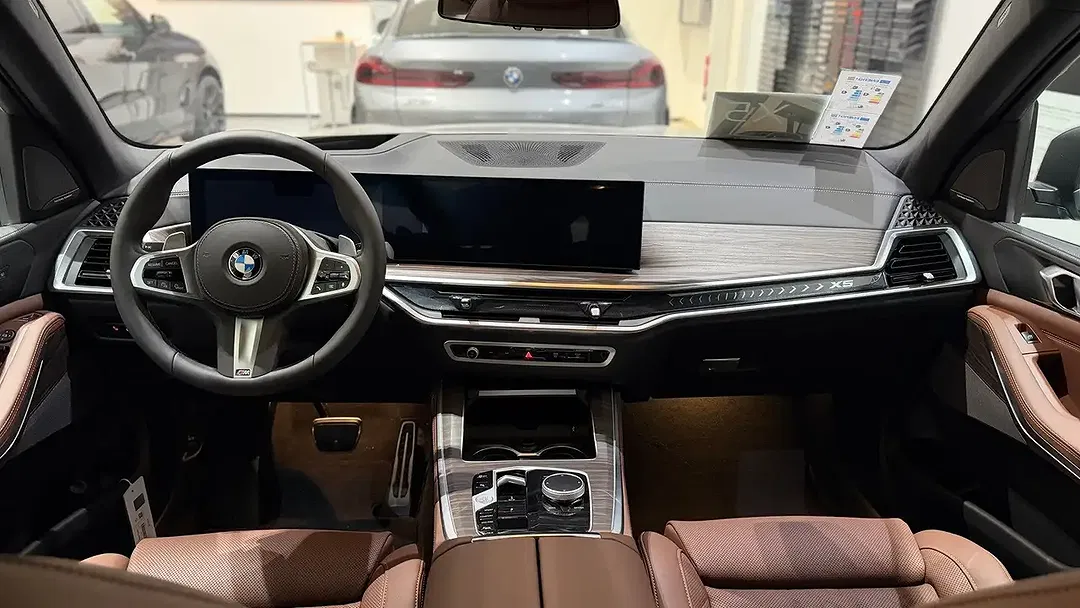 BMW X5 - Thumbnail 11