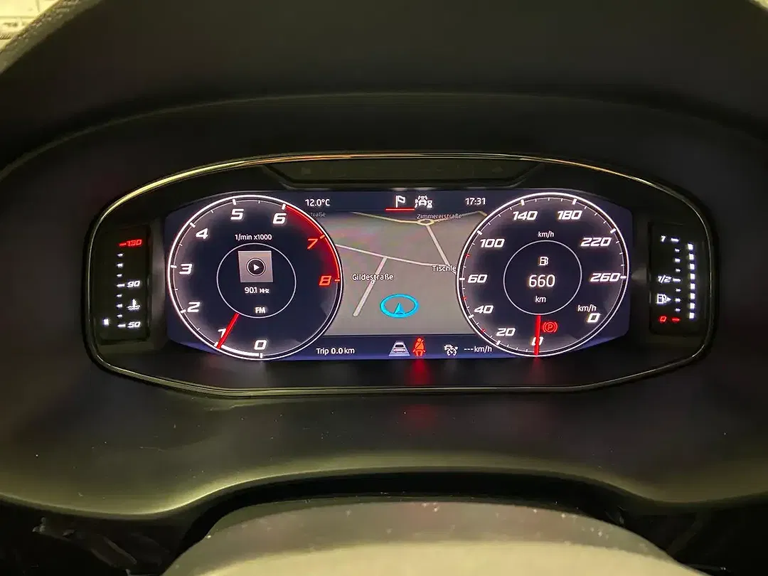 SEAT Ateca - Thumbnail 9