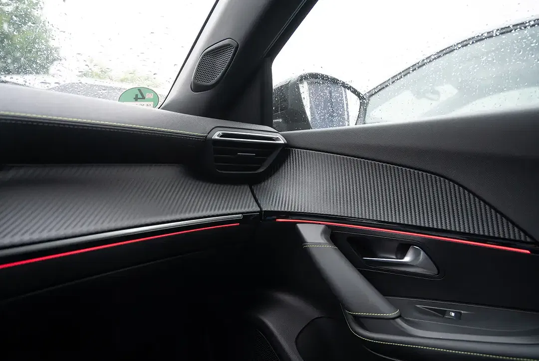 Peugeot 2008 - Thumbnail 11
