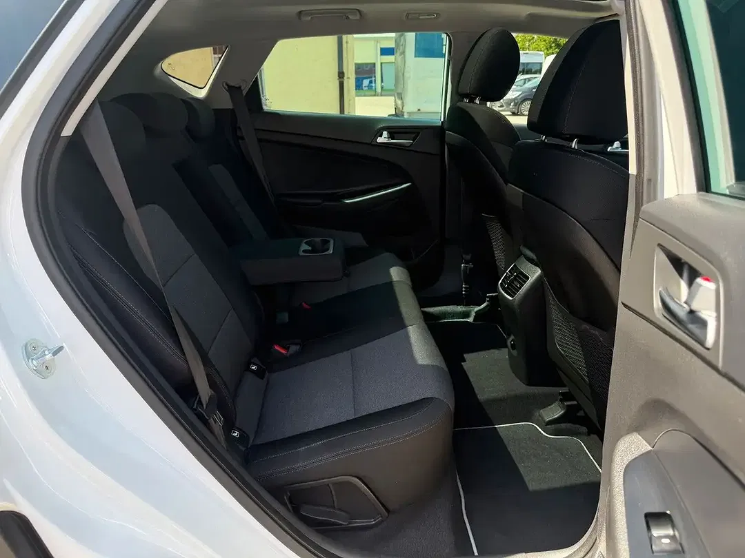 Hyundai TUCSON - Thumbnail 13