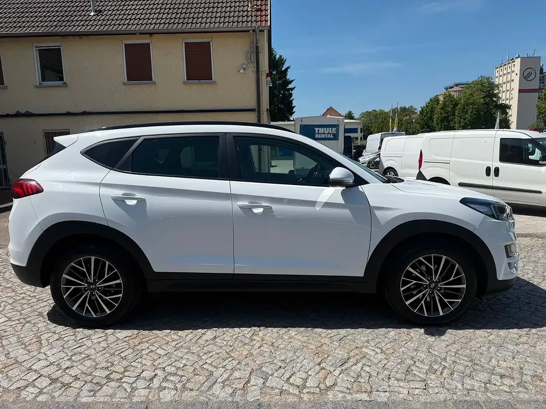 Hyundai TUCSON - Thumbnail 6