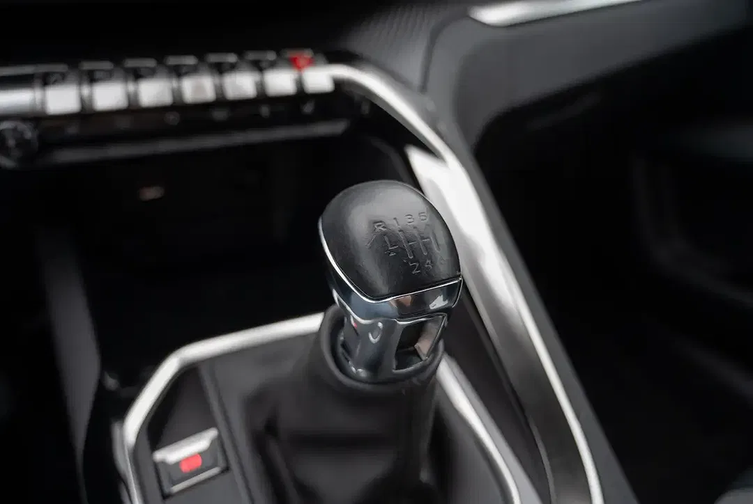 Peugeot 3008 - Thumbnail 11