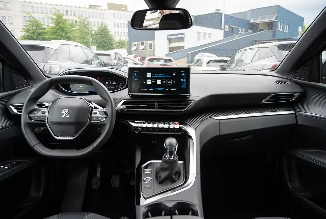 Peugeot 3008 - Thumbnail 6