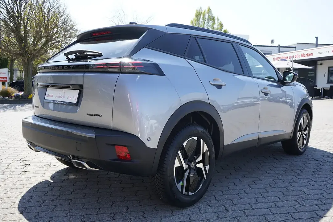 Peugeot 2008 - Thumbnail 4