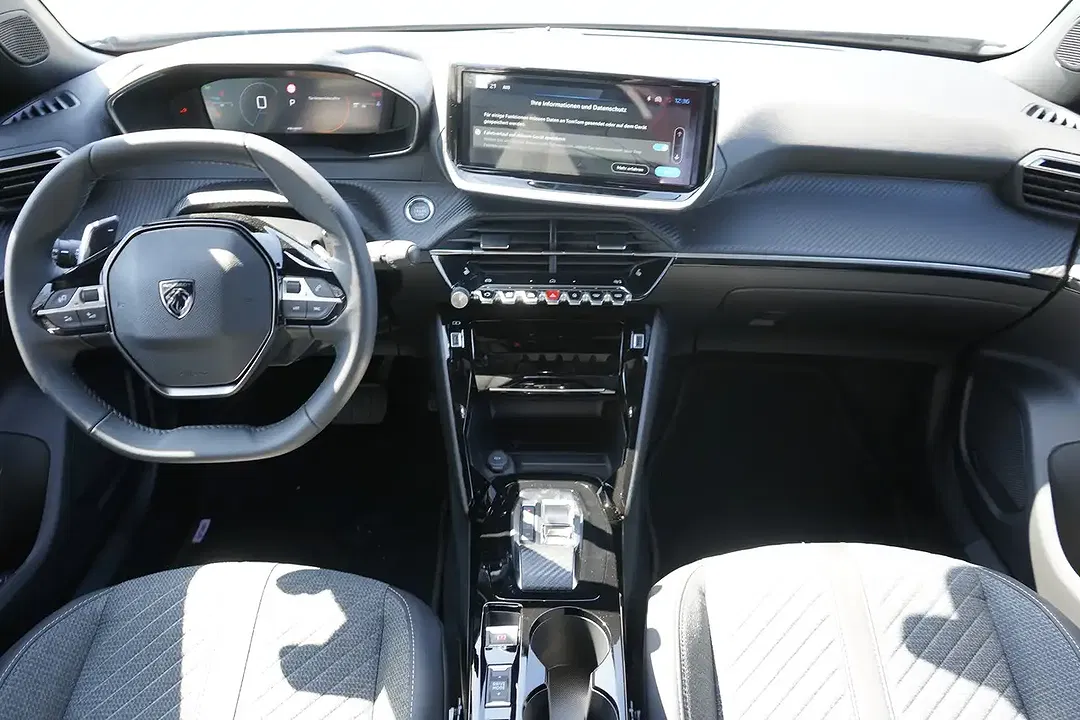 Peugeot 2008 - Thumbnail 8