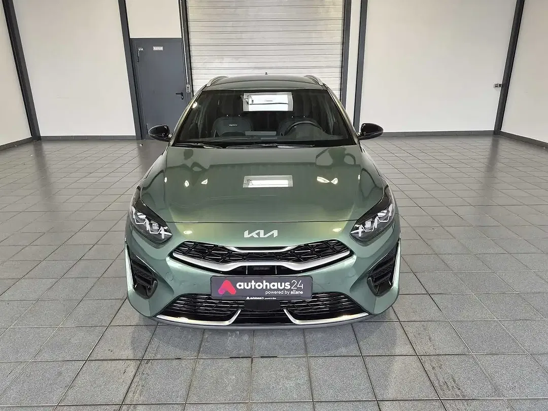Kia Ceed SW / cee'd SW - Thumbnail 2