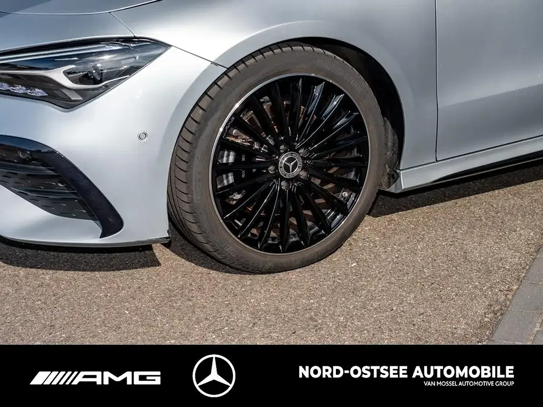 Mercedes-Benz CLA 200 - Thumbnail 5