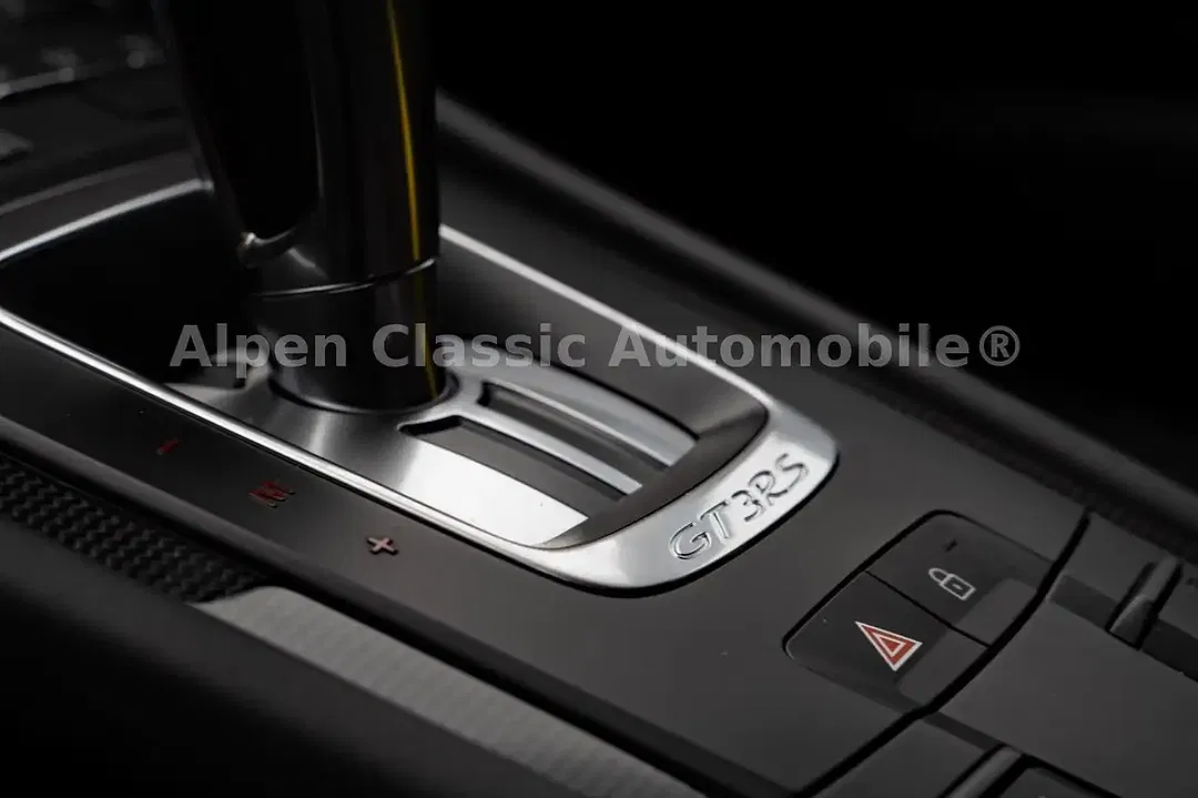 Porsche 991 - Thumbnail 3
