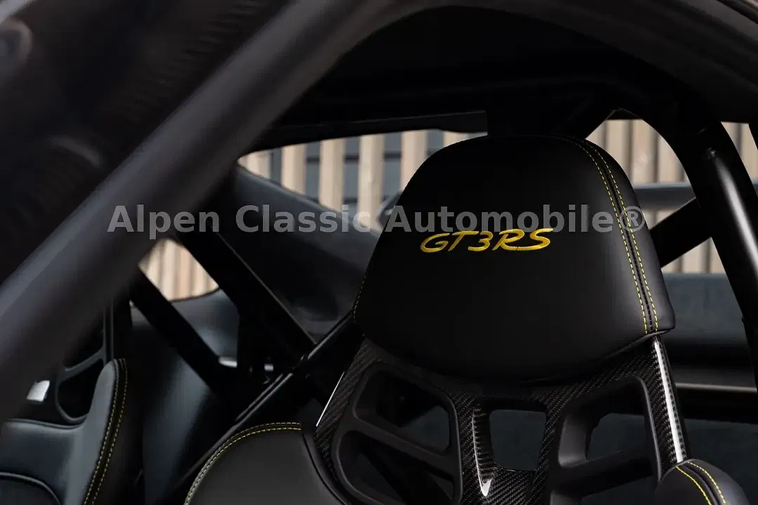 Porsche 991 - Thumbnail 4