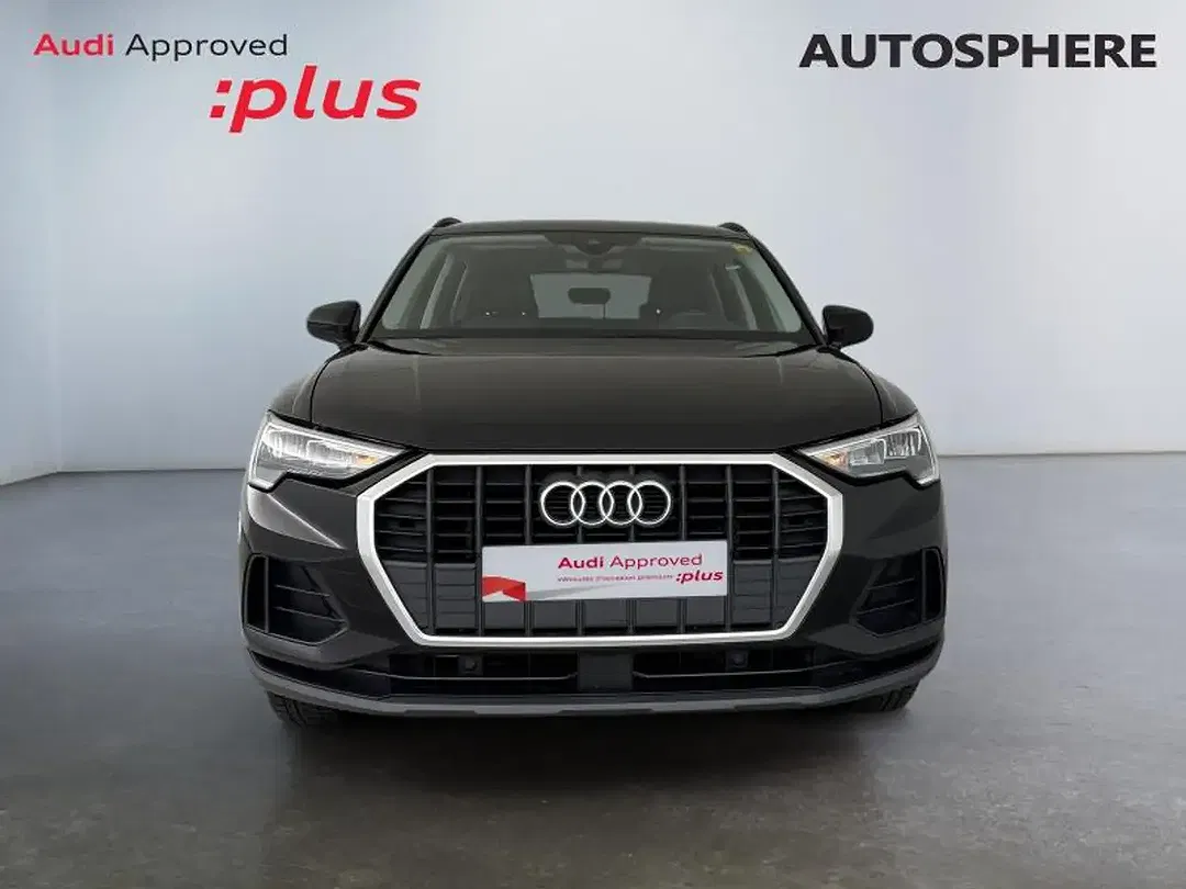 Audi Q3 - Thumbnail 3