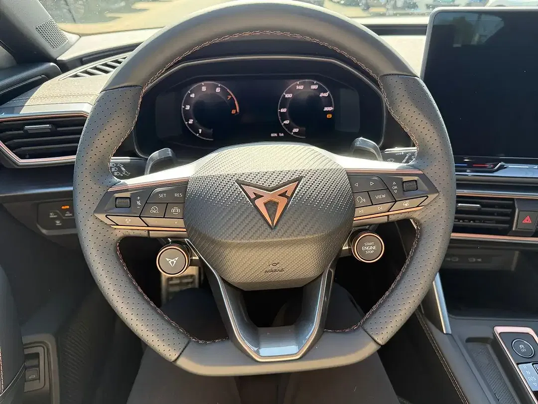 CUPRA Leon - Thumbnail 11