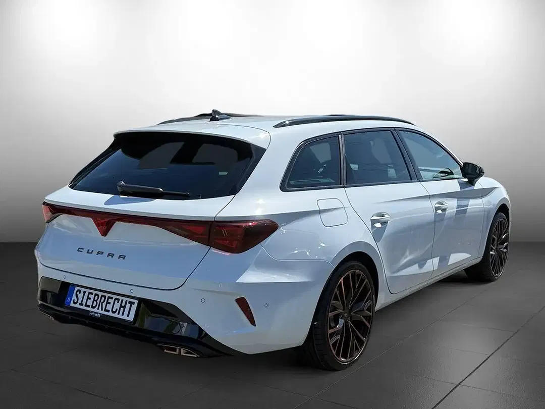 CUPRA Leon - Thumbnail 3