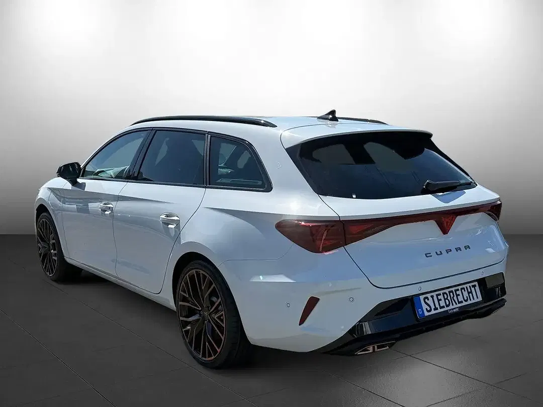 CUPRA Leon - Thumbnail 4