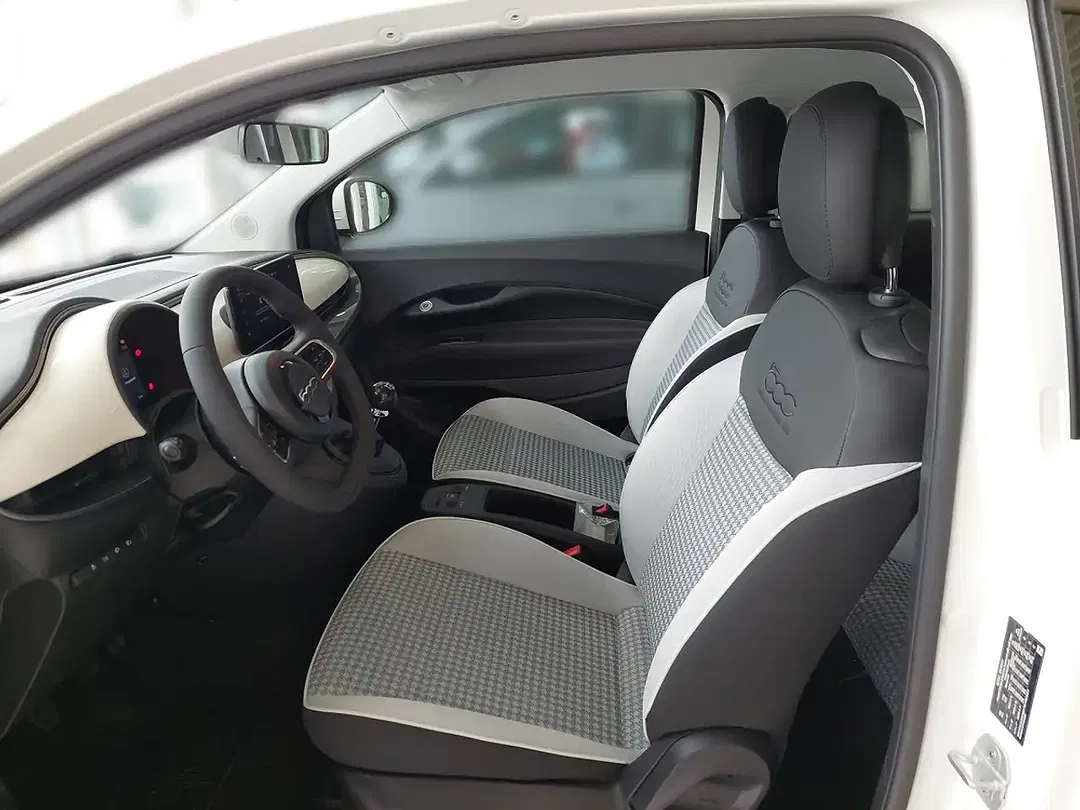 Fiat 500 - Thumbnail 5