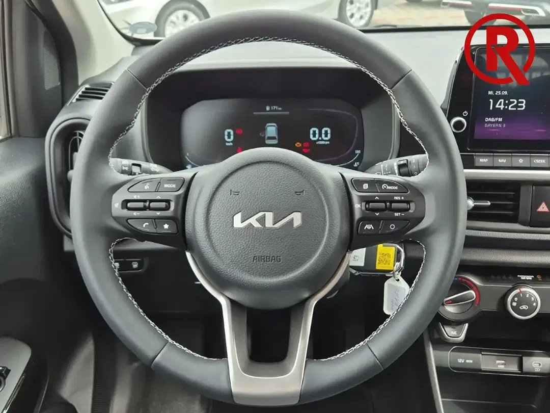 Kia Picanto - Thumbnail 11