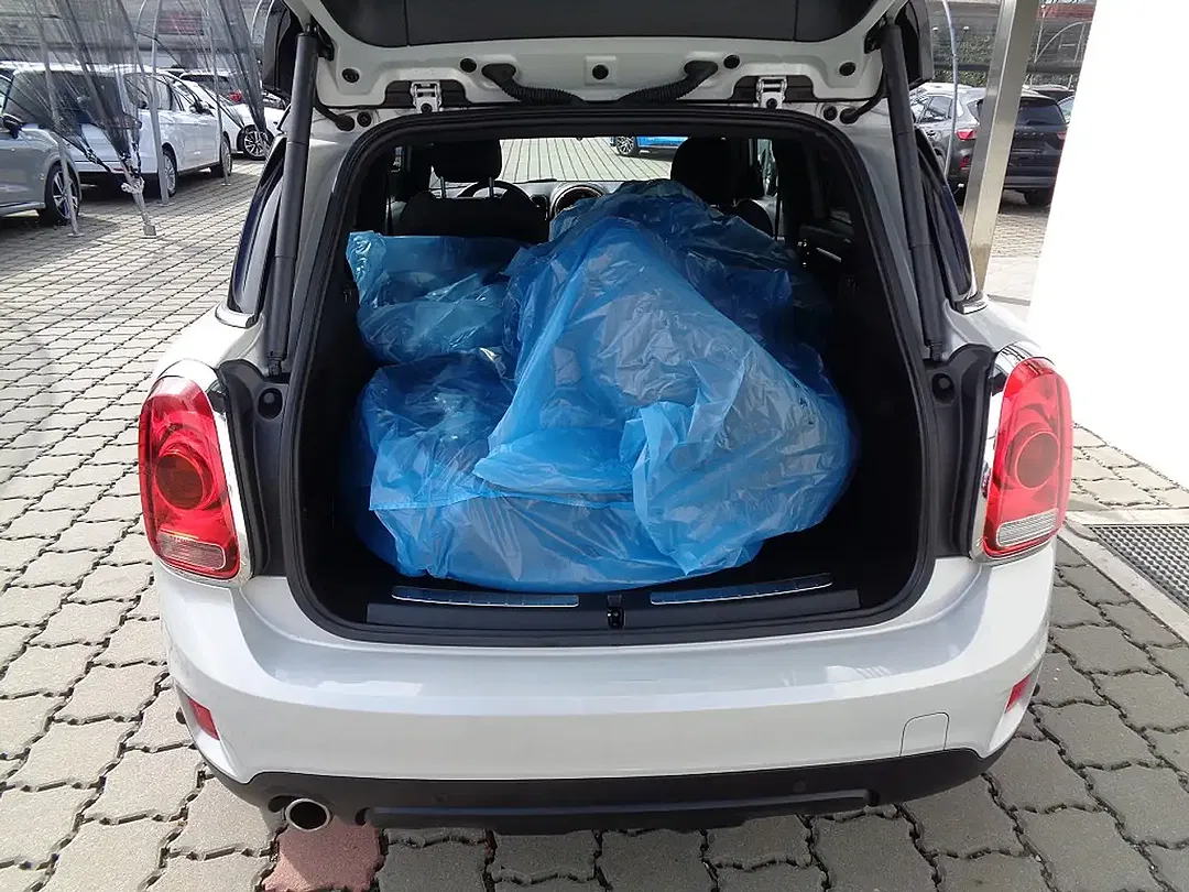 MINI Cooper Countryman - Thumbnail 4