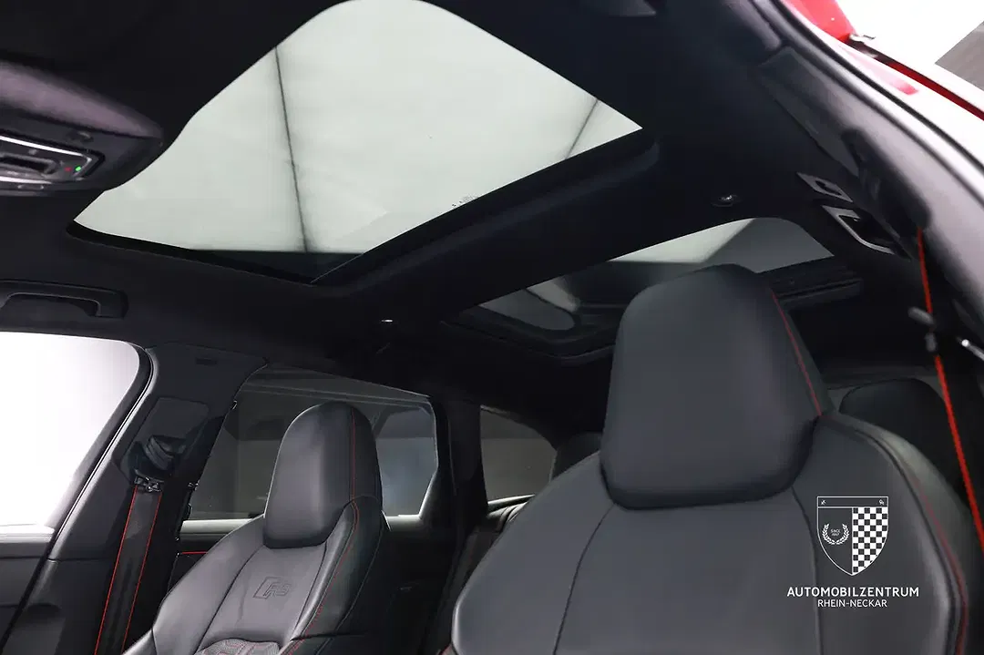 Audi RS6 - Thumbnail 12
